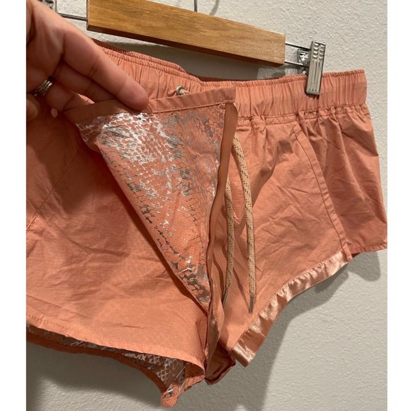 FREE PEOPLE MOVEMENT Shape Shifter Coral Shorts - Picture 6 of 7